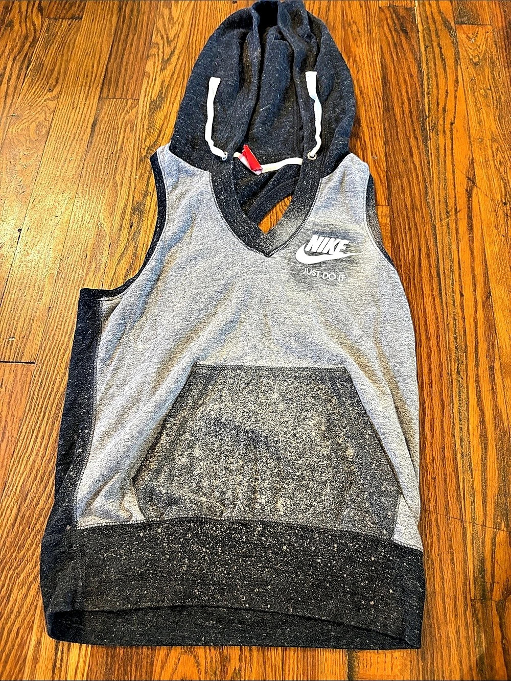 πNike Gym Vintage Sleeveless Hoodie Gray & Black XS